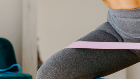 I migliori esercizi per i glutei da fare a casa o in palestra